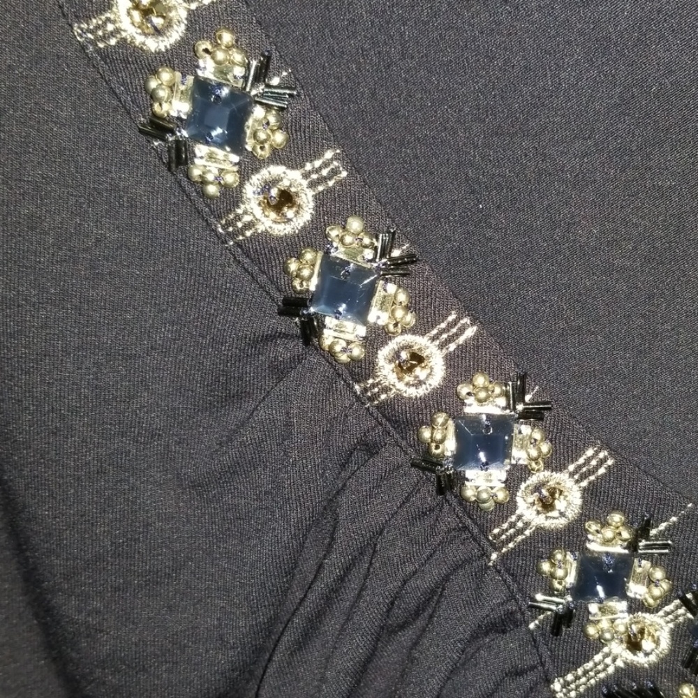 WHBM Beautiful Embellished Navy V-Neck top - Picture 6 of 7